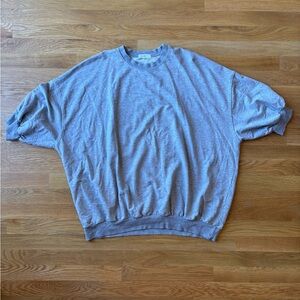 1.2 Illy Slouchy Grey Sweatshirt / M/L